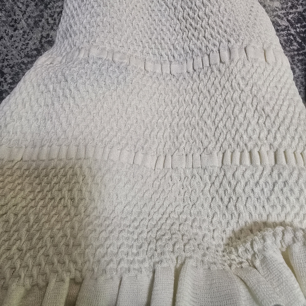Zara Soft Cream Halter Blouse - Picture 8 of 9